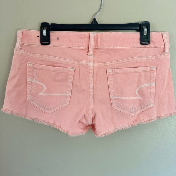 American Eagle Jean Shorts Womens 8 Peach Fray Distressed Stretch - Picture 5 of 5
